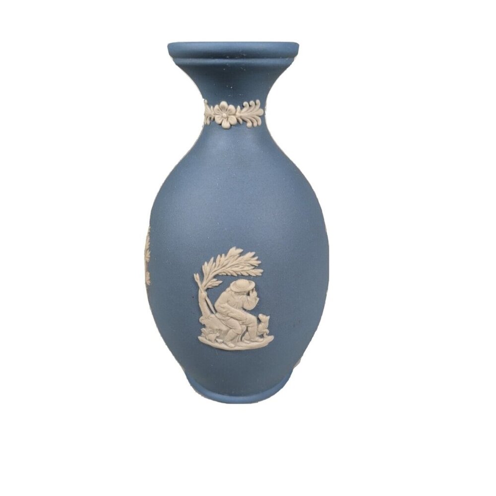 Wedgwood Blue Jasperware Cherub Pattern Small‎ 5'" Vase Made In England